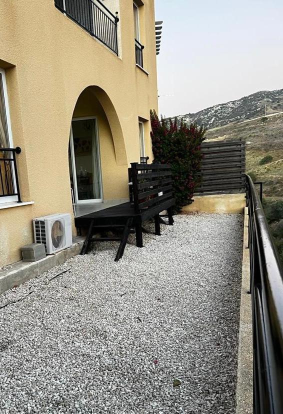 Hillview Apartment Peyia Exterior foto